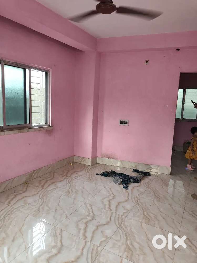 1 bhk flat for rent on e. M bye pass vip nagar