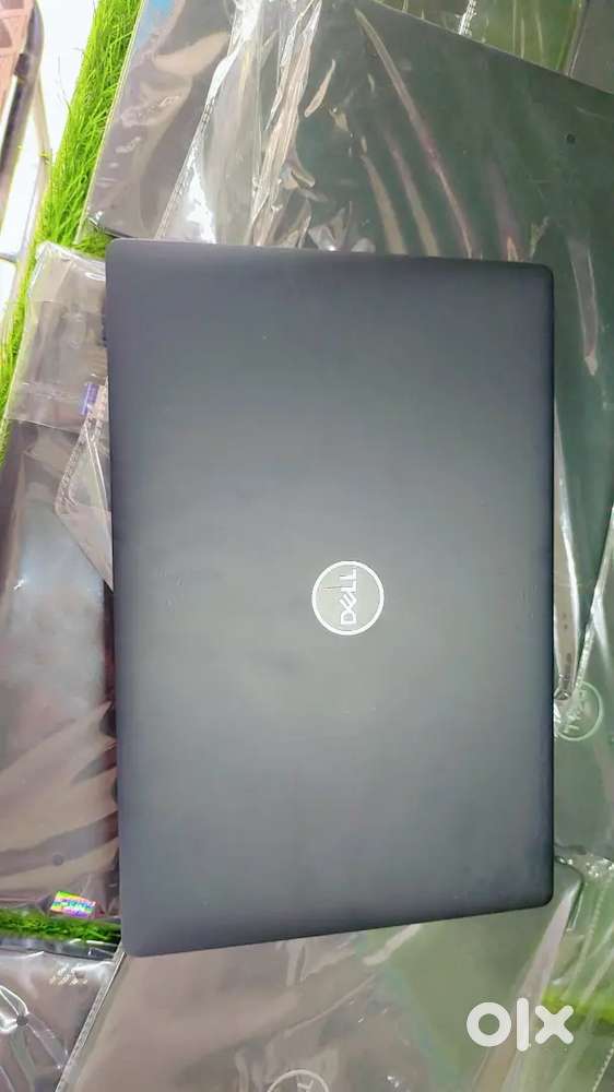 DELL LATITUDE 5400 CORE I7 8TH - 8 GB DDR4 RAM - 256 GB M.2 SSD DRIVE