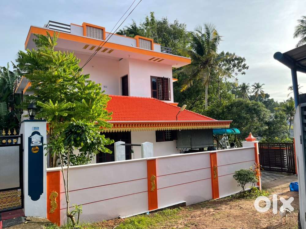 4ВНК House for Rent - Avanavanchery, Attingal (Near School)