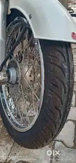 Aur original bike to new tyre new battery less drive