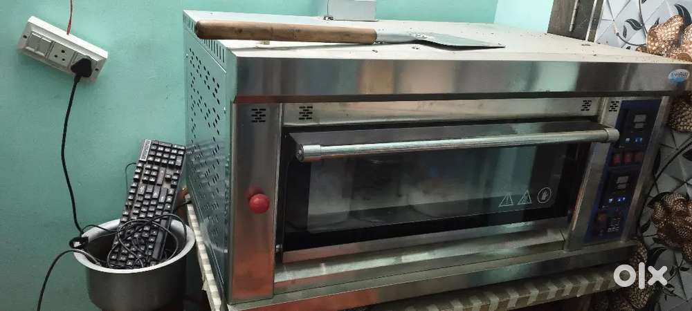 Pizza Oven  New Hai very good condition