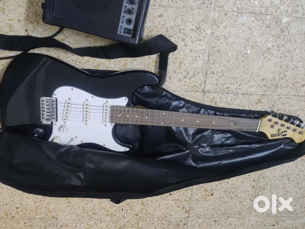 Rock jam electric guitar with amplifier