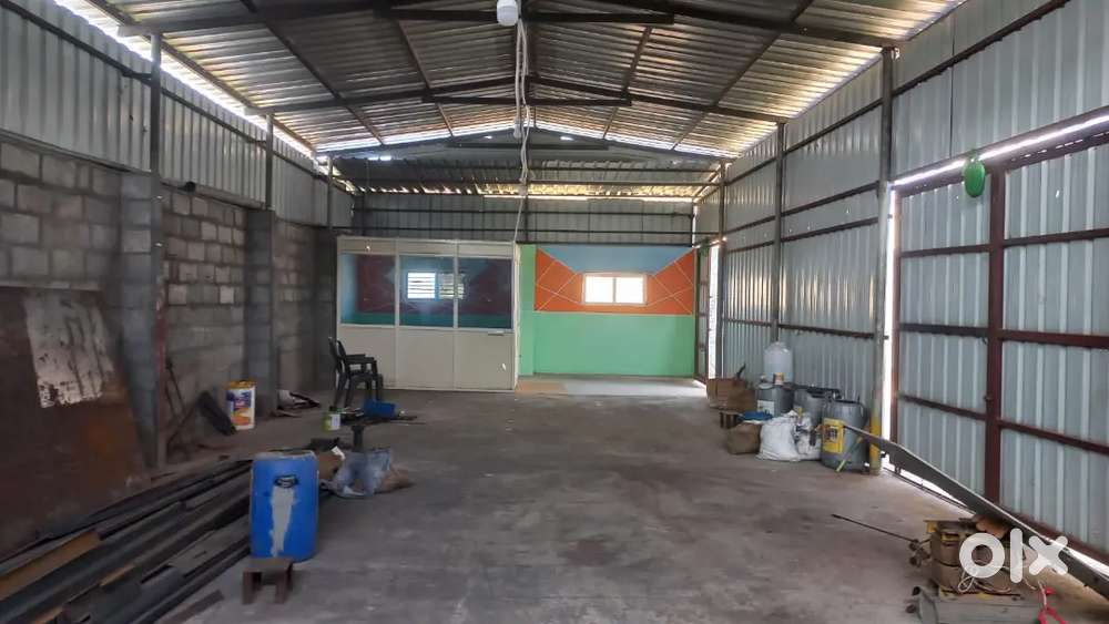 Godown TOTAL 4 Gunte,  60 X 20 shed with 15 HP current