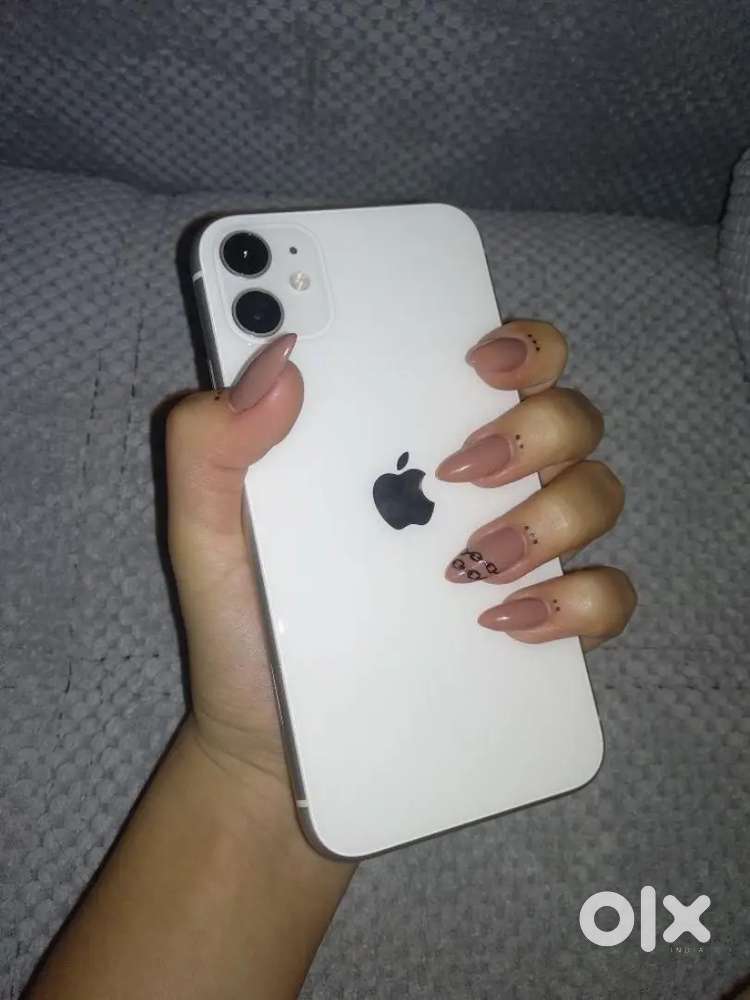 Selling my 6 months old iphon 11 , need urgent money