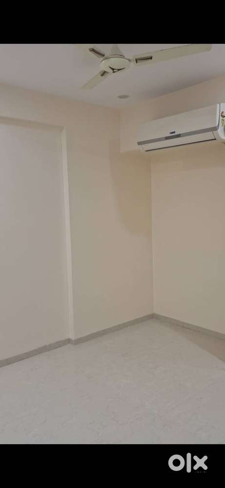 Freshly painted 2 BHK available for immediate rent