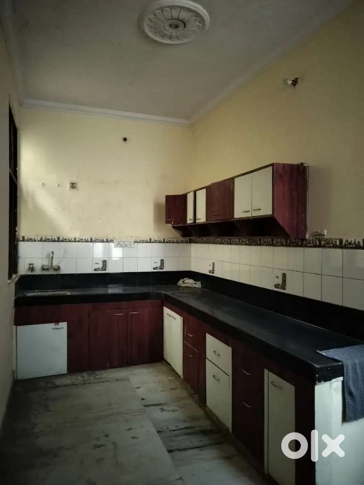 3 BHK flat back side second floor