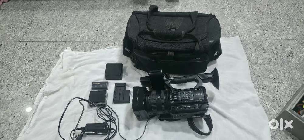 Sony NX-200 4K video camera