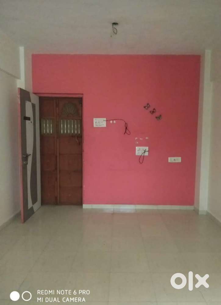 1RK Prime location near by gharda circle dombivali east