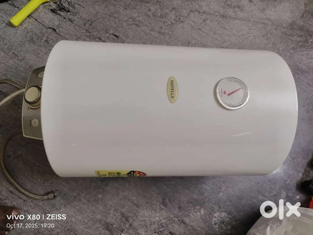 Havells Geyser urgent sale 25 litters house shifting