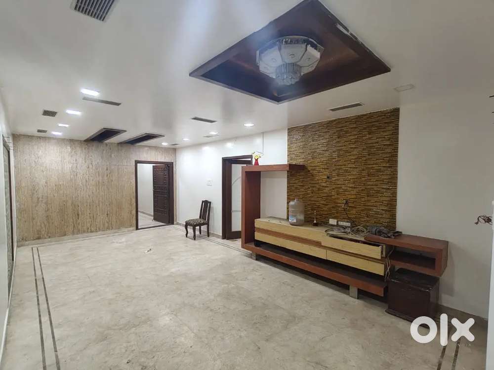 5Bhk Individual House West mambalam/T nagar 4 carparking