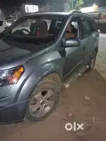 नया गाड़ी लेना है।