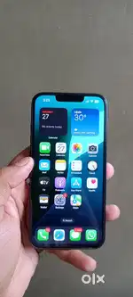 Iphone 13 (128gb) black top condition