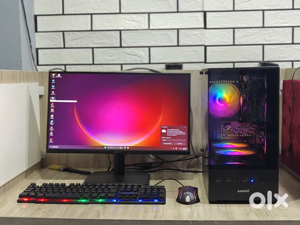 I7 8 th gen 22 inch FHD IPS Monitor full set in gud condition