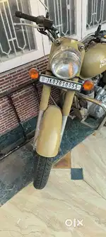 Royal Enfield bullet classic 500