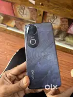 Vivo V50e 8gb RAM 256gb storage