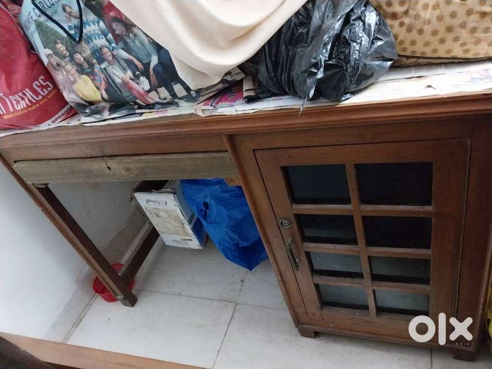 Study table