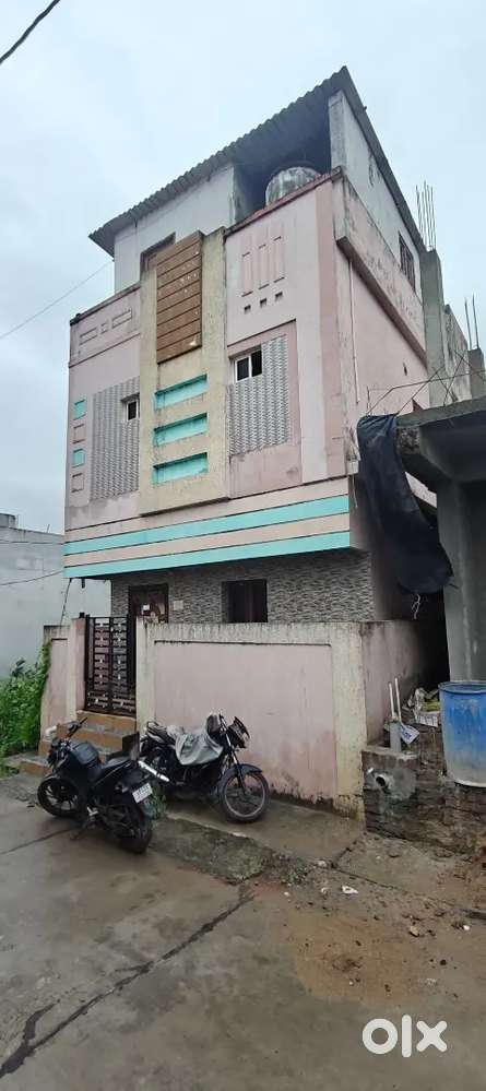2 Floors Building for sale in Konthamuru (Govt Patta Land)