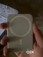 Apple mag safe power bank