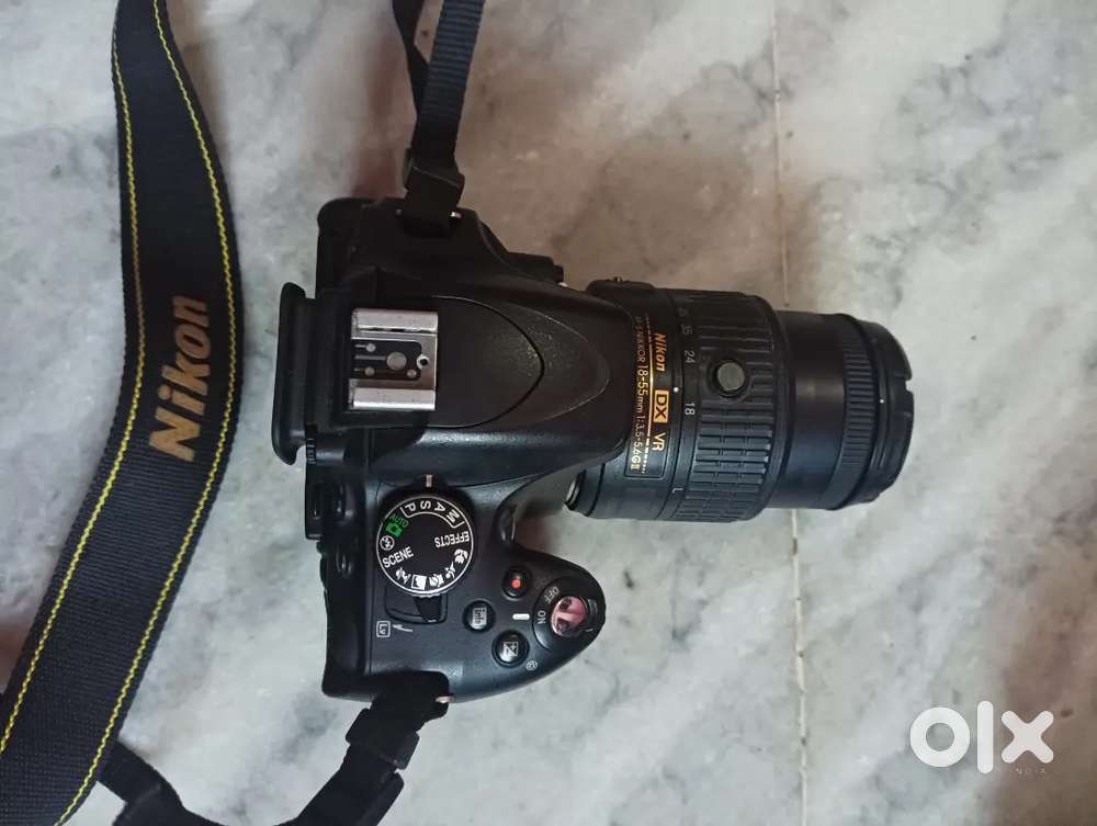 Nikon camera 5100D