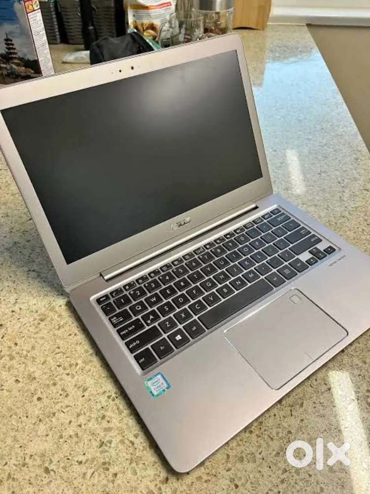 Asus Intel core i7-7th gen with bill box full kit like new one