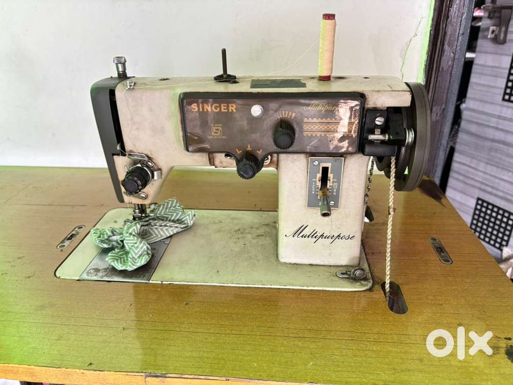 SINGER SEWING MACHINE - PROFESSIONAL QUALITY