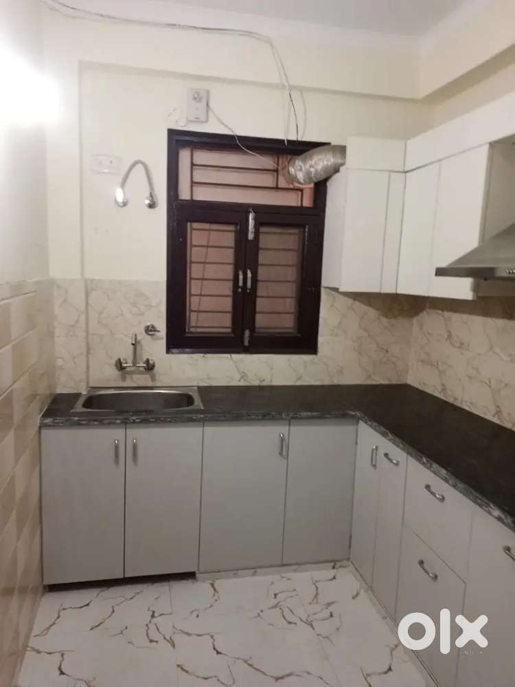 For sale 2bhk flat in shivaji nagar