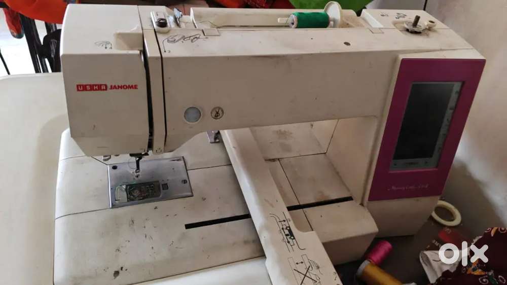 Usha 450E model Computer Embroidery machine
Describe