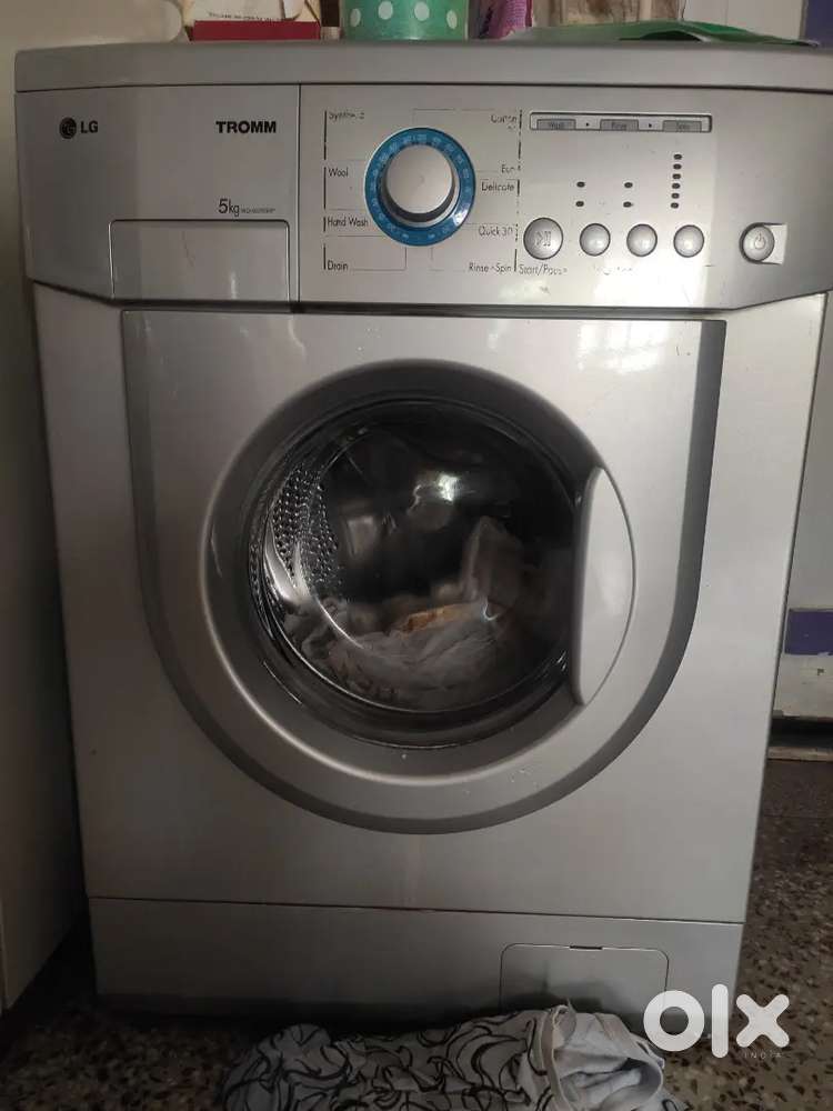 Lg Tromm front load fully automatic washing machine at 6500