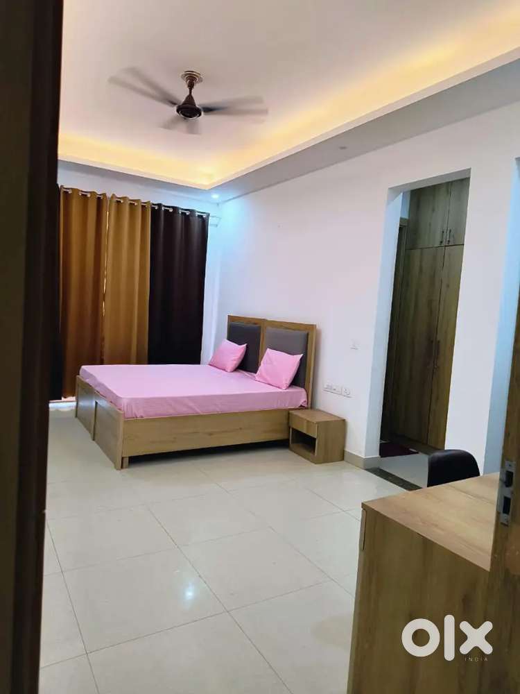 Luxury Co-living PG in Gurgaon near Vipul Trade centre