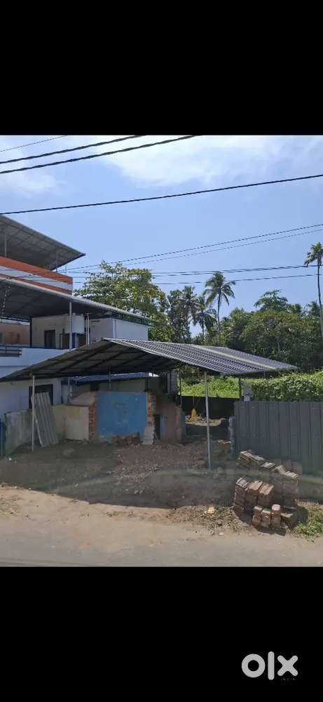 highway side1000 sqft open area with roofing near hotel highway palace