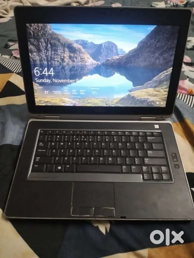 Dell latitude E6430 -  8000 rupees only