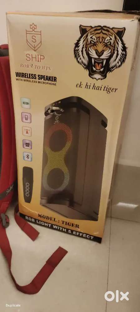 Wireless speaker with mic party box