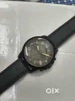 PRE-OWNED ORIGINAL FOSSIL WATCH AVAILABLE FOR SALE