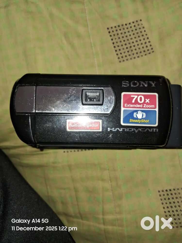 SONY HANDYCAM DCR-PJ6