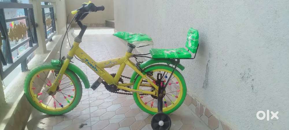 Stable kids' Bike (15-inch) with Training wheels- Age 2-9