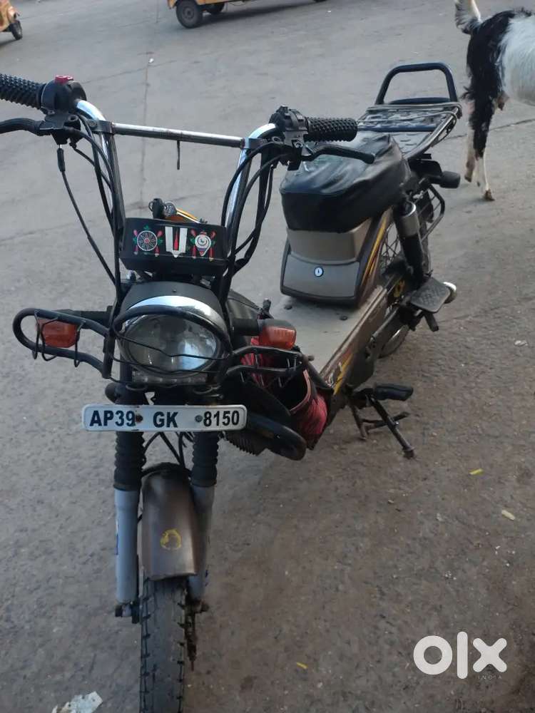 Good condition iam selling scooty