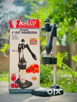 Ralco hand press juicer