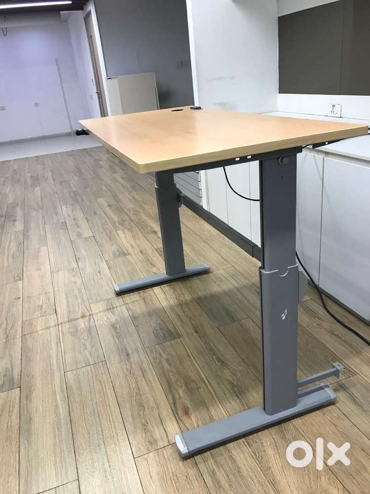 Height Adjustable Table set