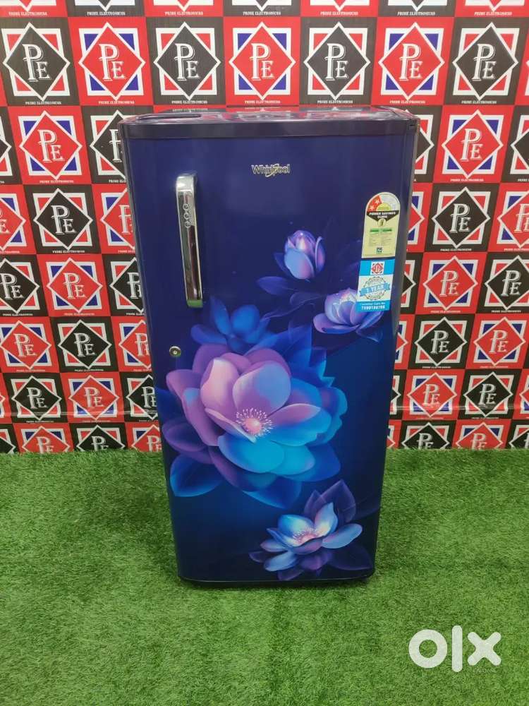 €^ December offer on newly used fridge of blue flower ::/