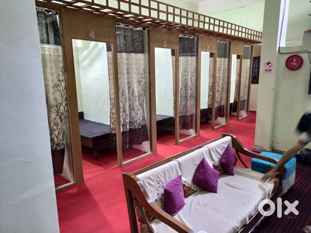 Rs.3000 per month bed cabin in Chandigarh for students near sector 12