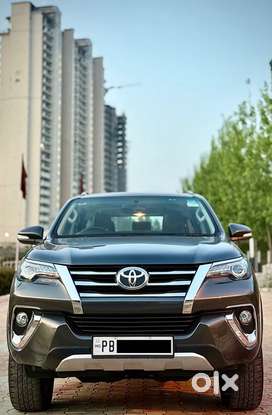 Toyota Fortuner 4X2 AT 2.8 Diesel, 2017, Diesel