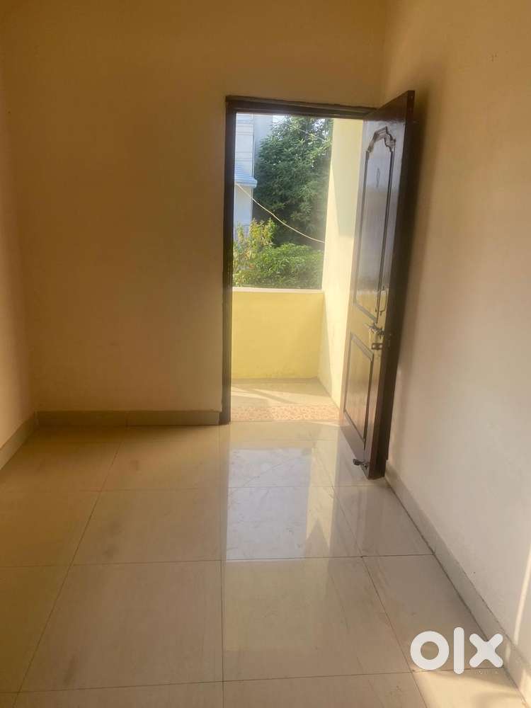 Sambalpur : Pradhanpada executive colony  2bed