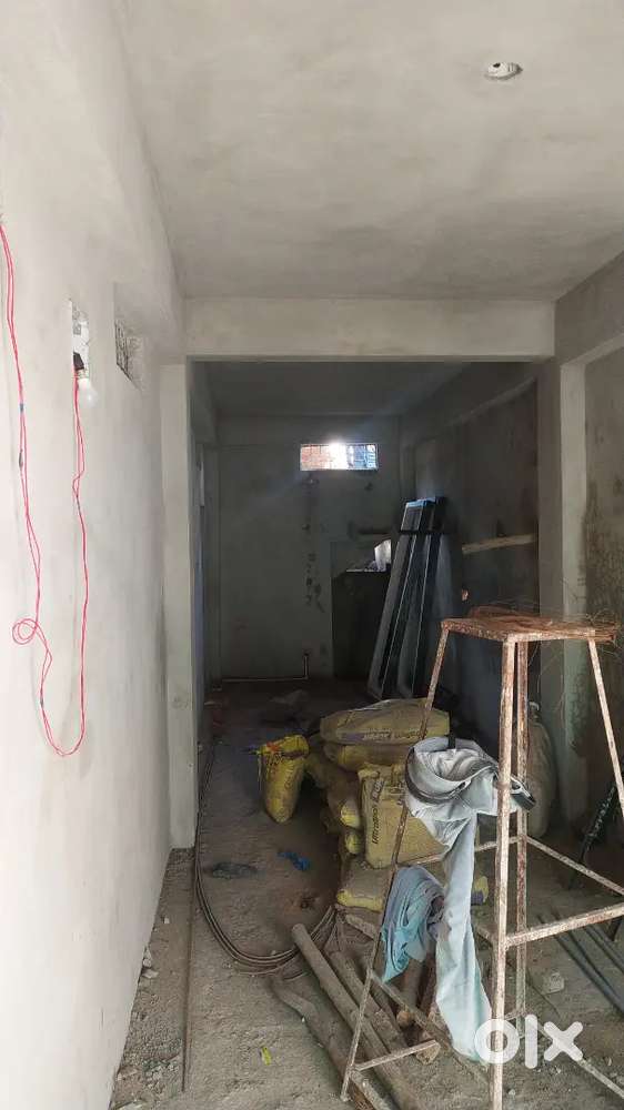 Shutter for lease or rent (Ground floor)