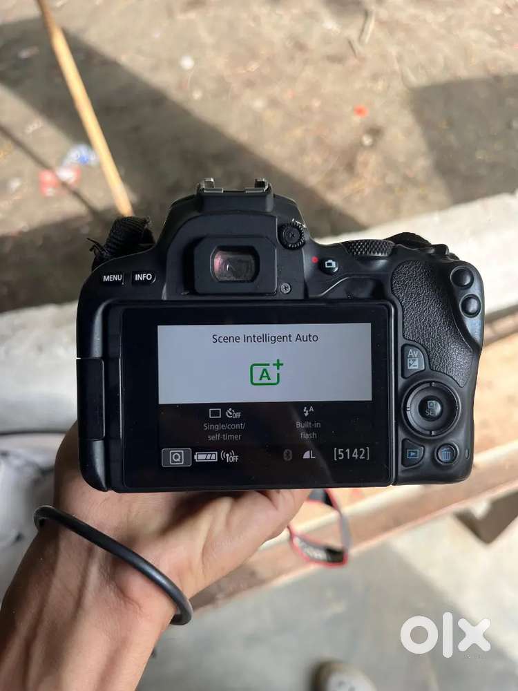 Canon 200d
