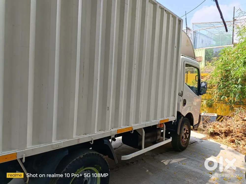 Ashok Leyland Partner Truck