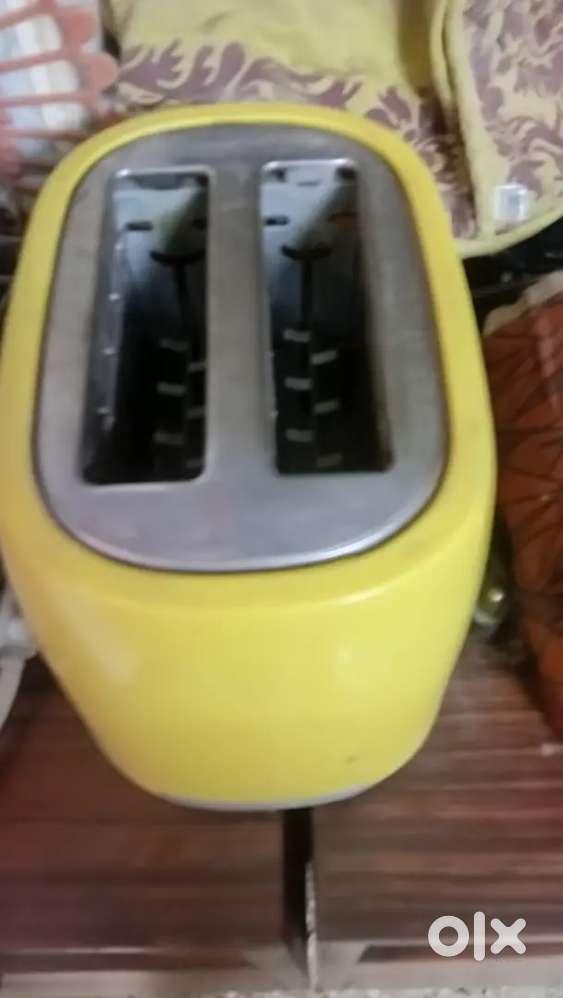 Yellow toaster