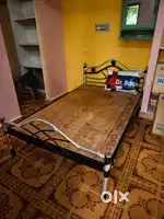 Metal bed New