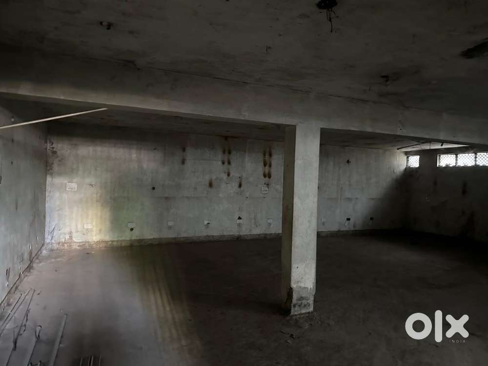 Warehouse, in front of main road