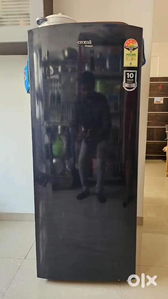 Croma 206 ltr capacity 4 star - very good condition