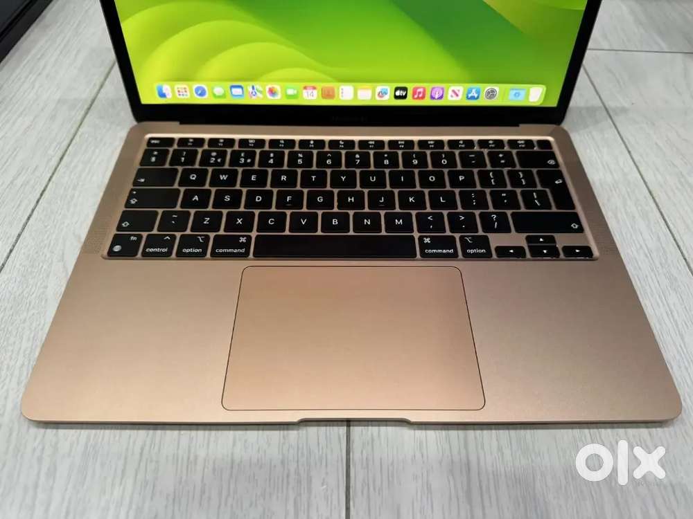 Apple MacBook Air Retina 13.3 2020 512GB SSD 8GB Ram 8C CPU 8C GPU M1